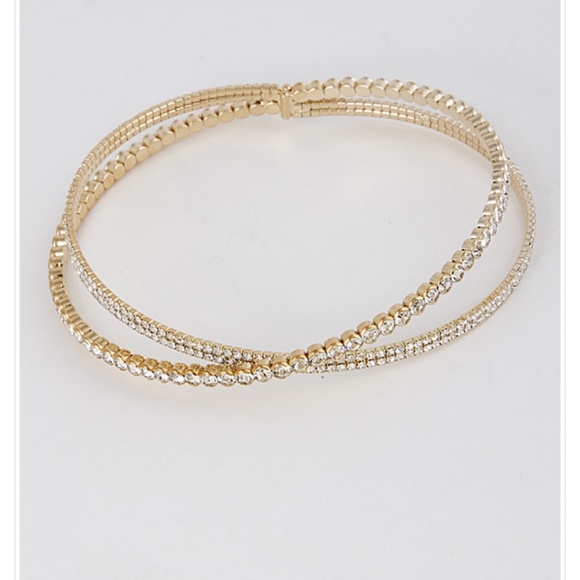 🌟 X Rhinestone Choker Necklace 🌟 - Picture 2 of 3